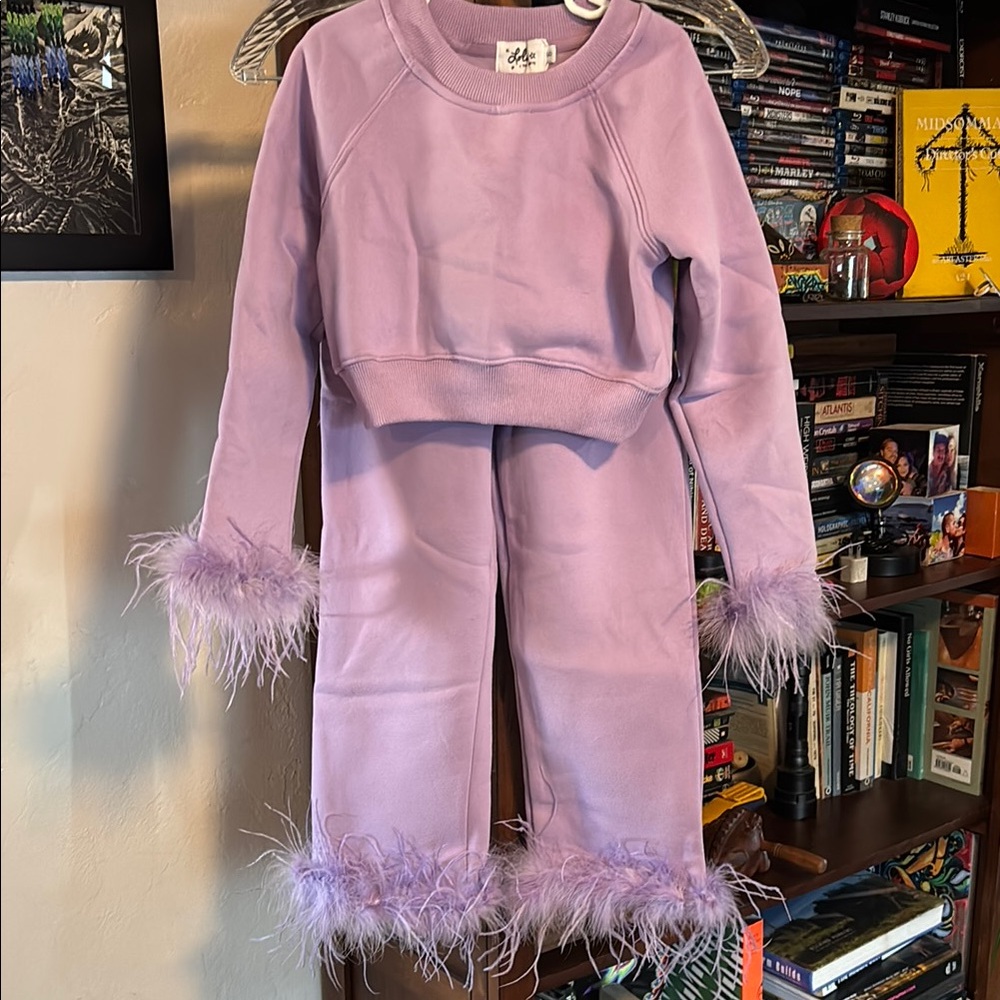 Lola + the Boys Lavender Kids Sweat Crop Set (313)